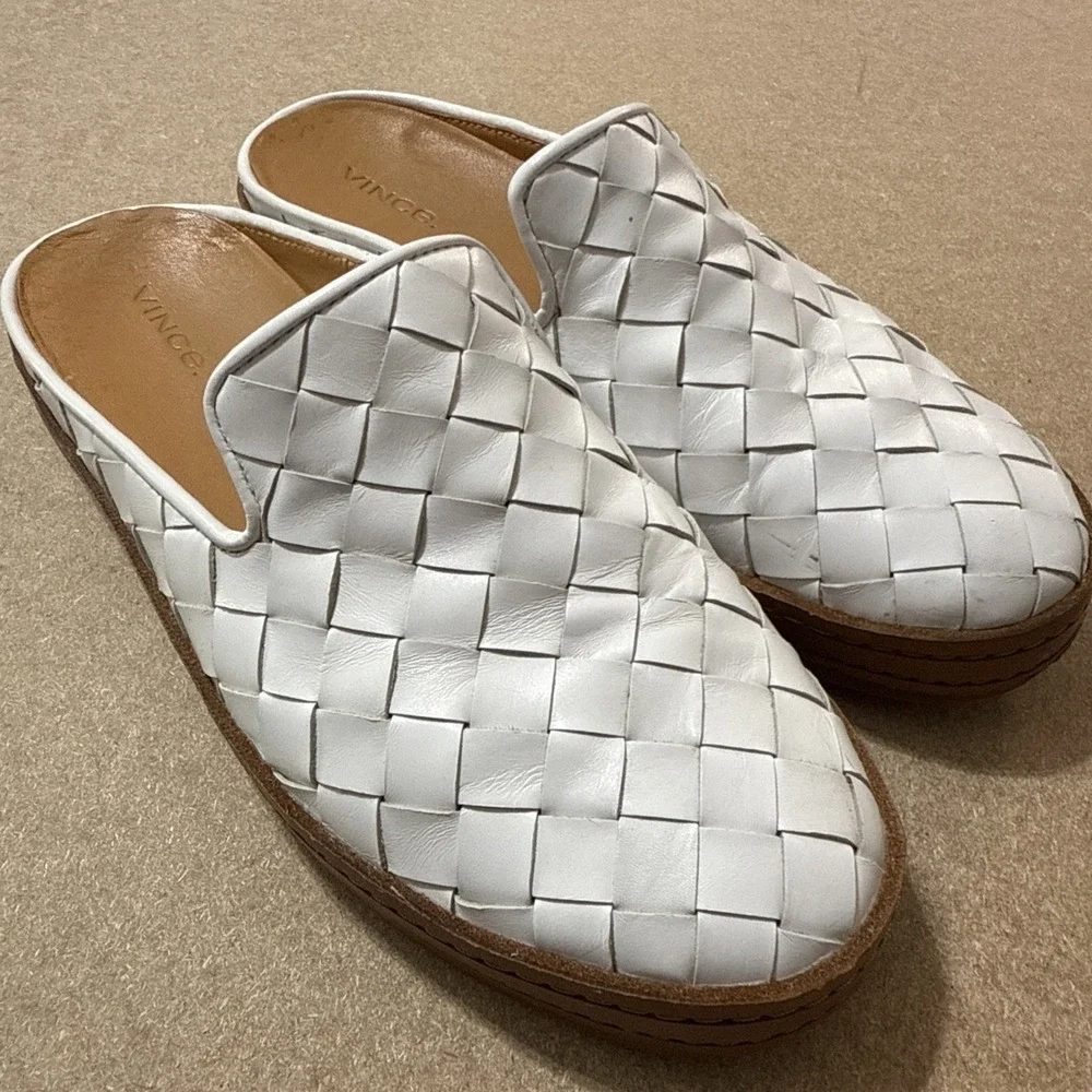 Vince Womens Mules Woven Detail Cushioned Slip On Flats Solid White Size 7 Shoes